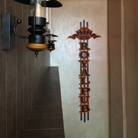 Royal Pub, Крыжополь