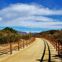 Санти, Калифорния