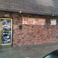 Poor Boys Bar, Новый Орлеан, Луизиана