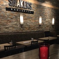 Shakers Sports Bar & Grill, Оттава, Иллинойс