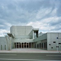 Cultural Center KADARE, Юрихондзё