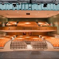 The Bronson Centre, Оттава