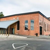 Sliperiet, Ларвик