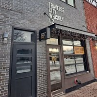 Traverse City Whiskey Co OUTPOST, Ферндейл, Мичиган