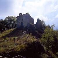 Castello di Pagliara, Изола-дель-Гран-Сассо-д’Италия
