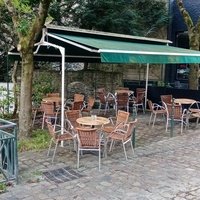 Bar La Fosse, Лаваль