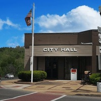 Уэйнсборо, Теннесси